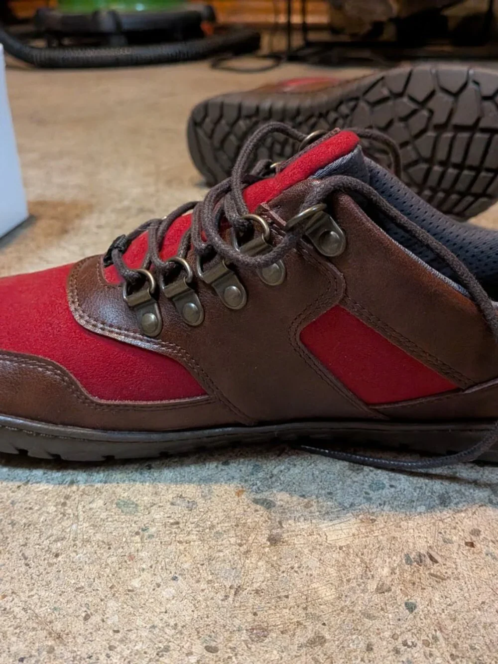Zaqq Hiqe low vegan camel red waterproof (EU 41)